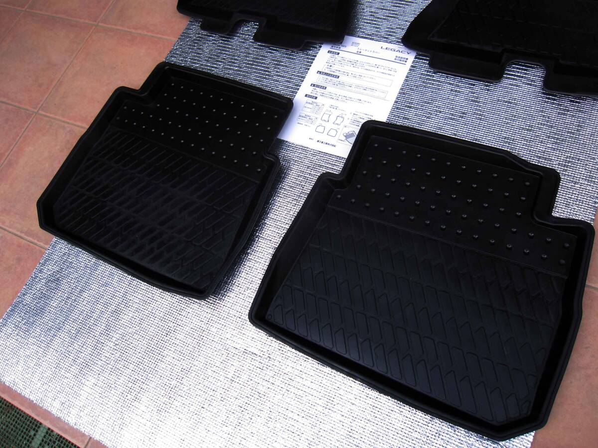 【希少】 スバル 純正 オプション レガシィ BP BL 3D 防水 フロア マット トレーマットラバー キャンプ 釣り アウトドア STi アウトバック_画像4