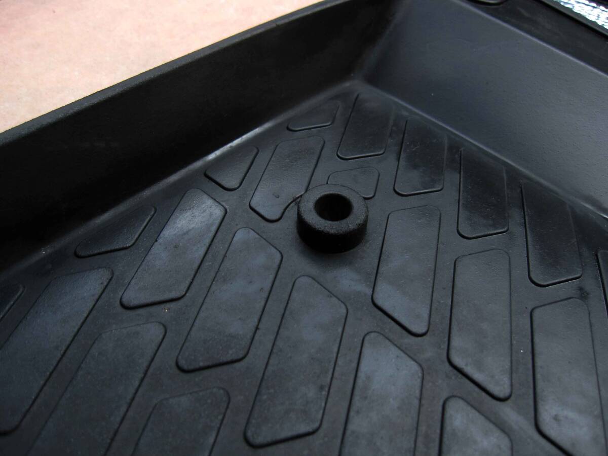 【希少】 スバル 純正 オプション レガシィ BP BL 3D 防水 フロア マット トレーマットラバー キャンプ 釣り アウトドア STi アウトバック_画像6