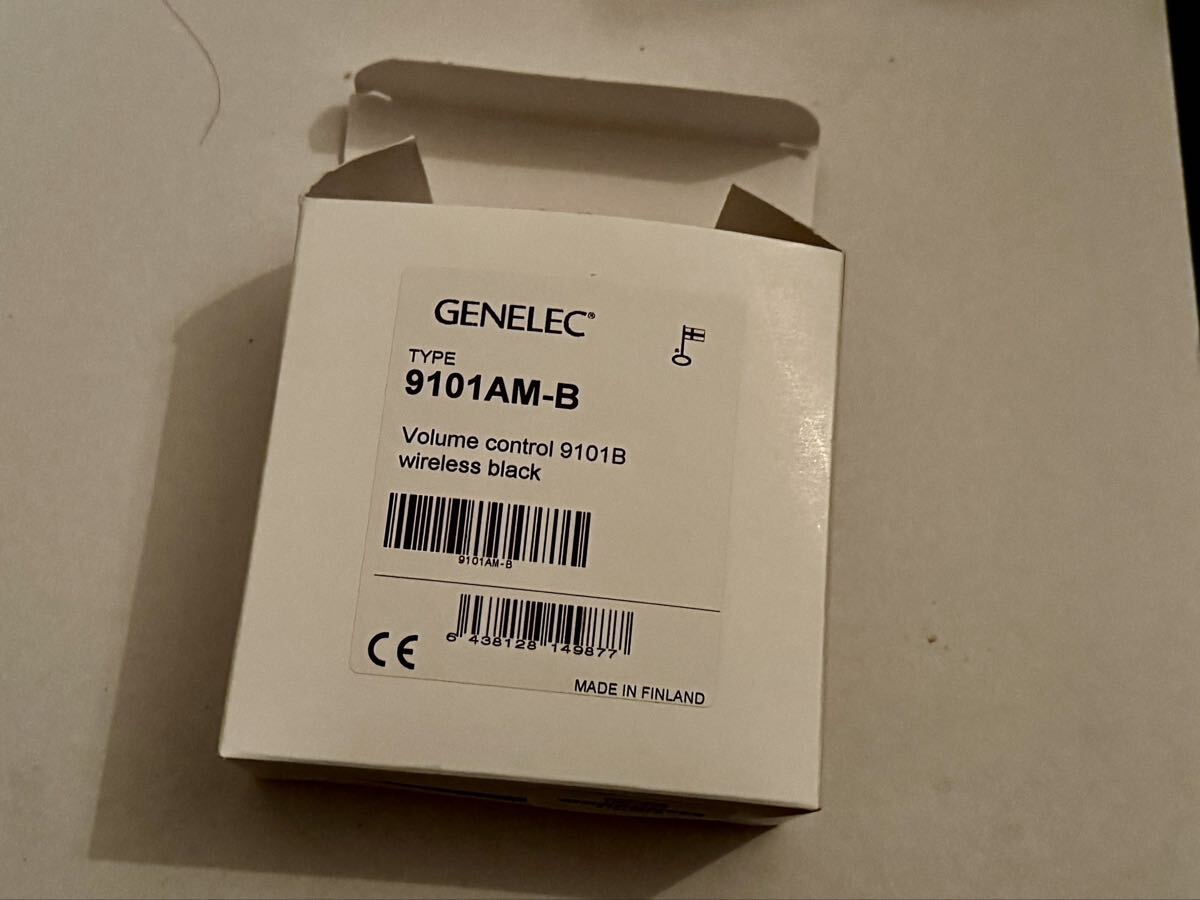 GENELEC 9101AM-B　ボリュームコントローラー　GLM対応　ワイヤレスボリュームコントローラー　　リモコン　ブラック　新品　　外箱にI破れ_画像2