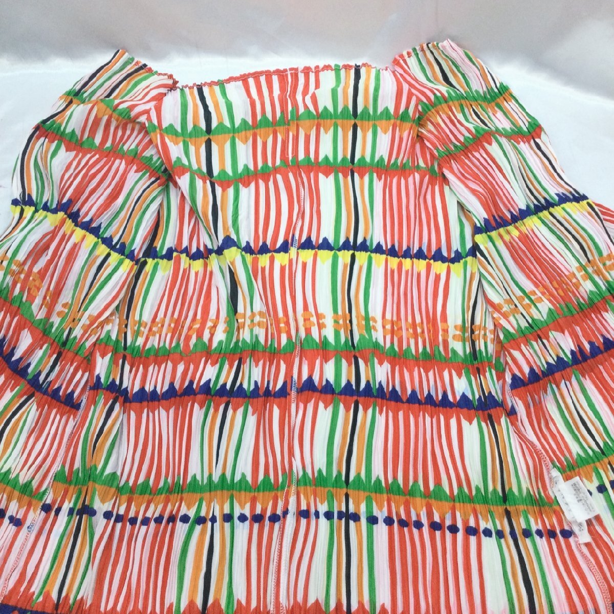 【保管品/TO 】イッセイミヤケ　ISSEY MIYAKE　シャツ　サイズ3　プリーツプリーズ　PLEATS PLEASE マルチカラー RS1010/00660_画像4