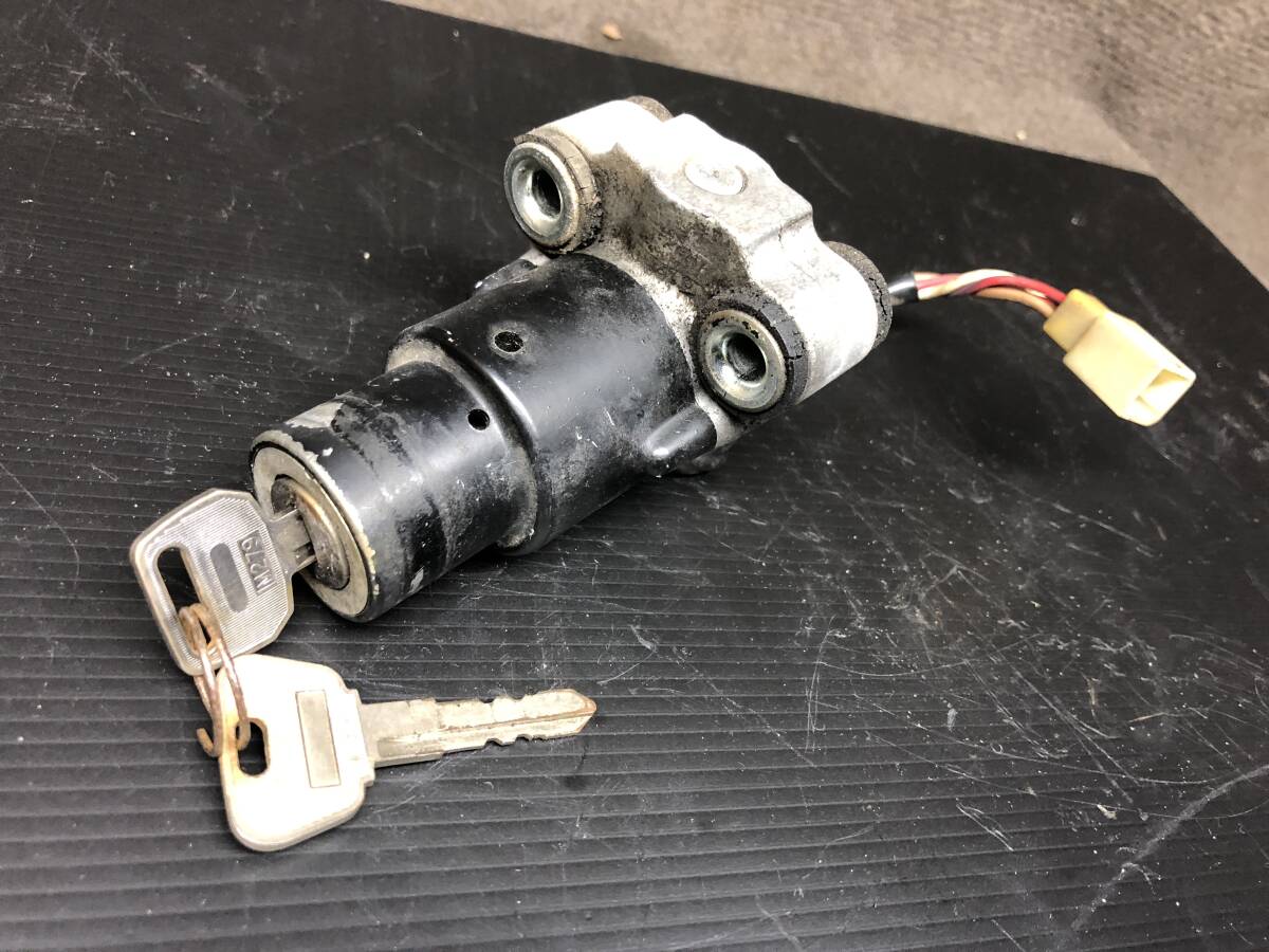 カワサキ Z400LTD イグニッションスイッチ&シートロックセット YM18③_画像7