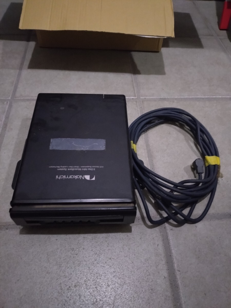 "Накамити" Nakamichi MF-51 CD changer "Накамити" Nakamichi MF-51 CD changer