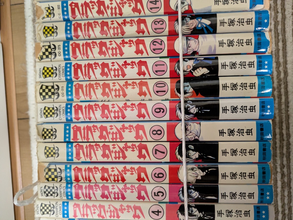 漫画 ブラックジャック 手塚治虫 1から24巻 マンガ 秋田書店 ジャンク品 3、4、5巻が2冊追加_画像5