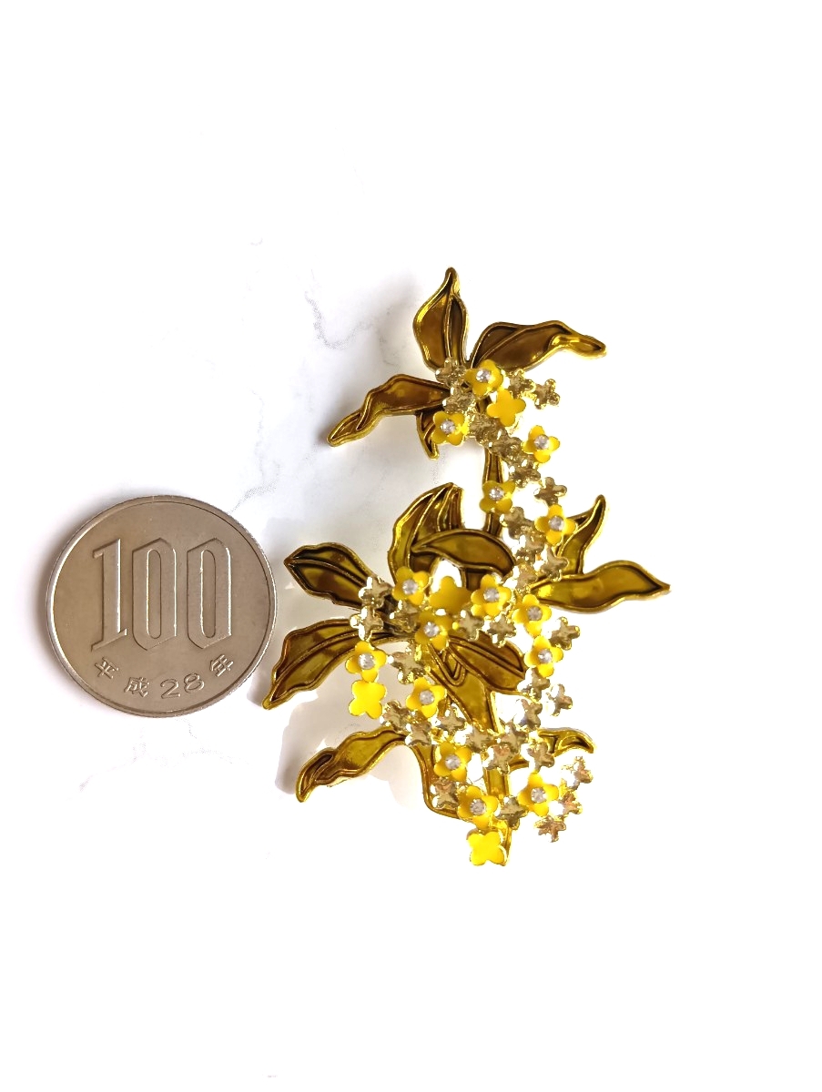 ブローチ 帯留め アクセサリー コサージュ 髪飾り ヘアーアクセサリー 金木犀 キンモクセイ ミモザ 花 フラワー 黄色 アンティーク 花柄_画像2