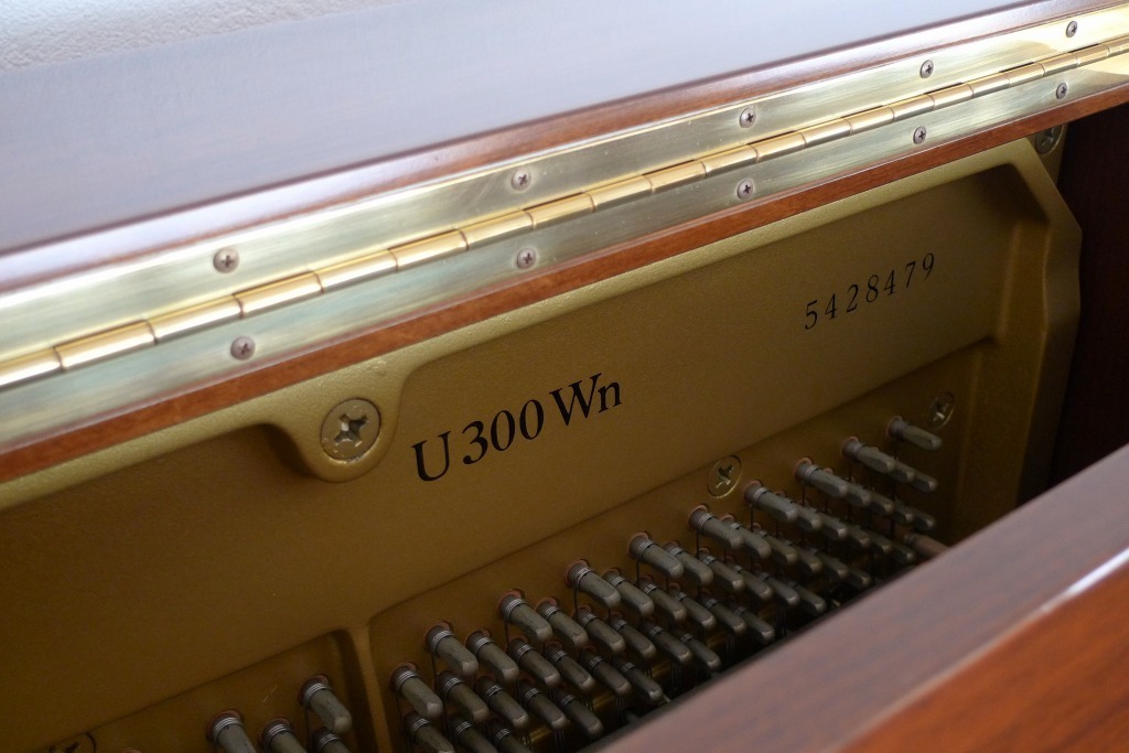 YAMAHA　U300Wn　希少木目アップライトピアノ　ワンオーナー　美品_画像7