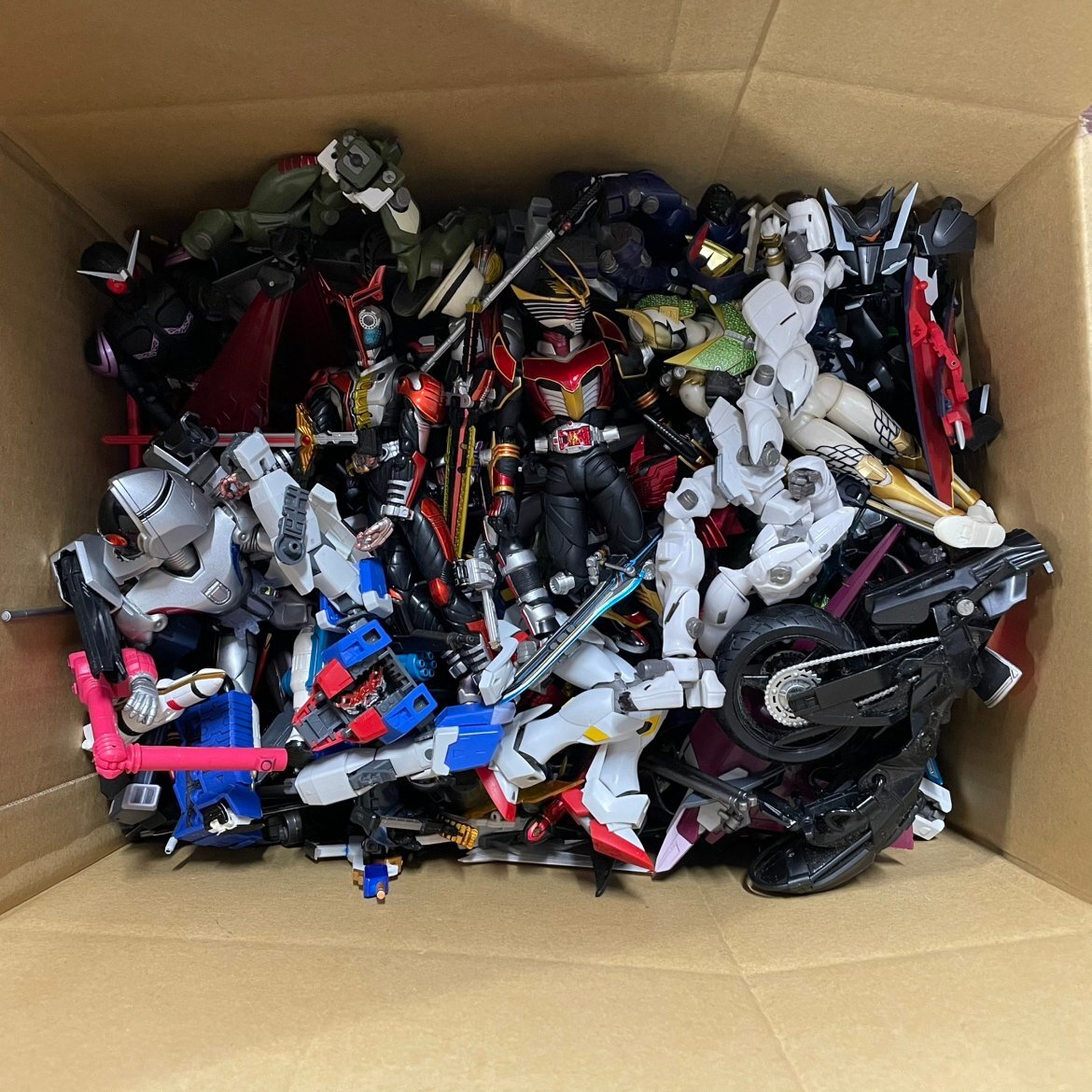 【80】1000円～お宝あり 仮面ライダー ガンダム フィギュア おもちゃ 長期保管品 ジャンク品_画像6