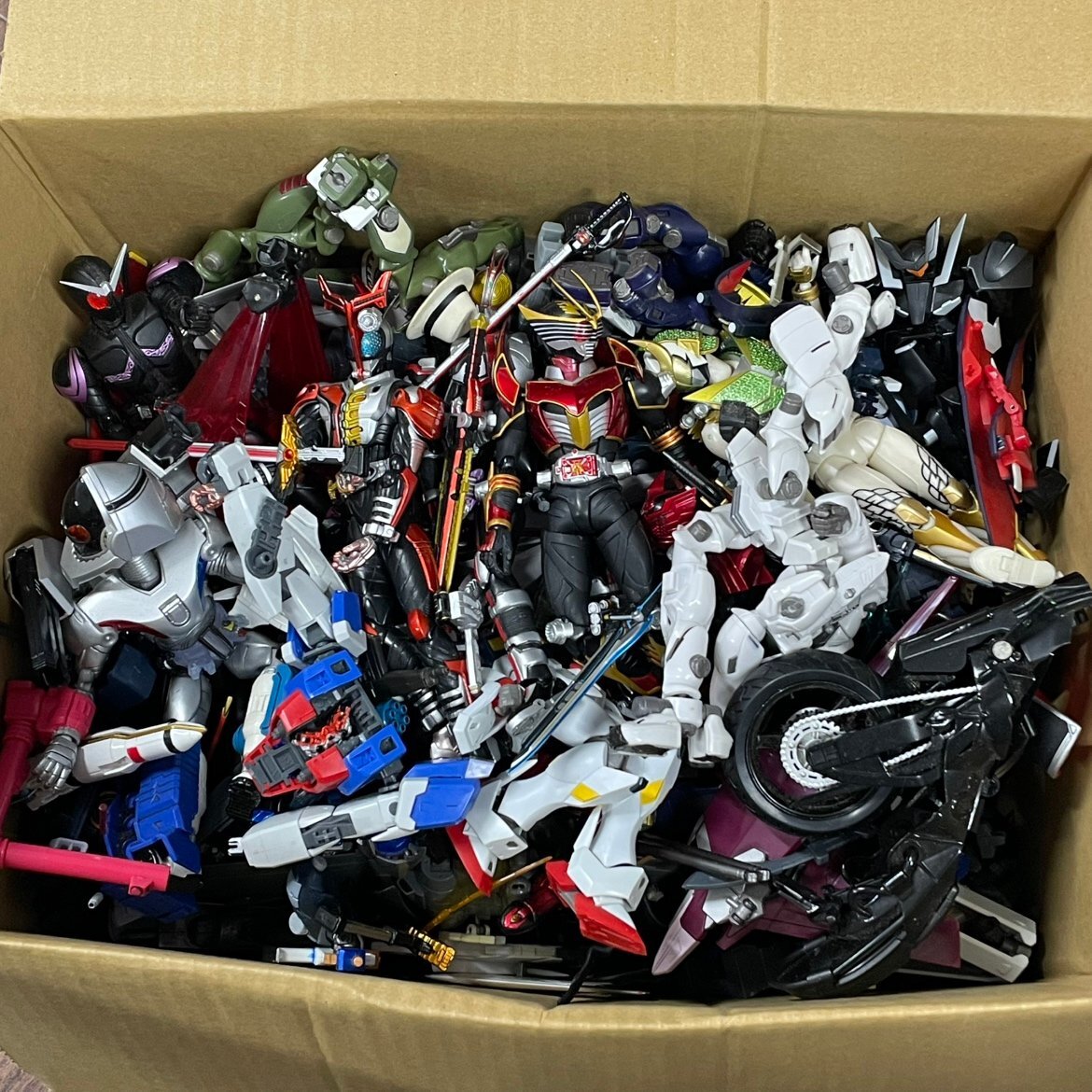 【80】1000円～お宝あり 仮面ライダー ガンダム フィギュア おもちゃ 長期保管品 ジャンク品_画像7