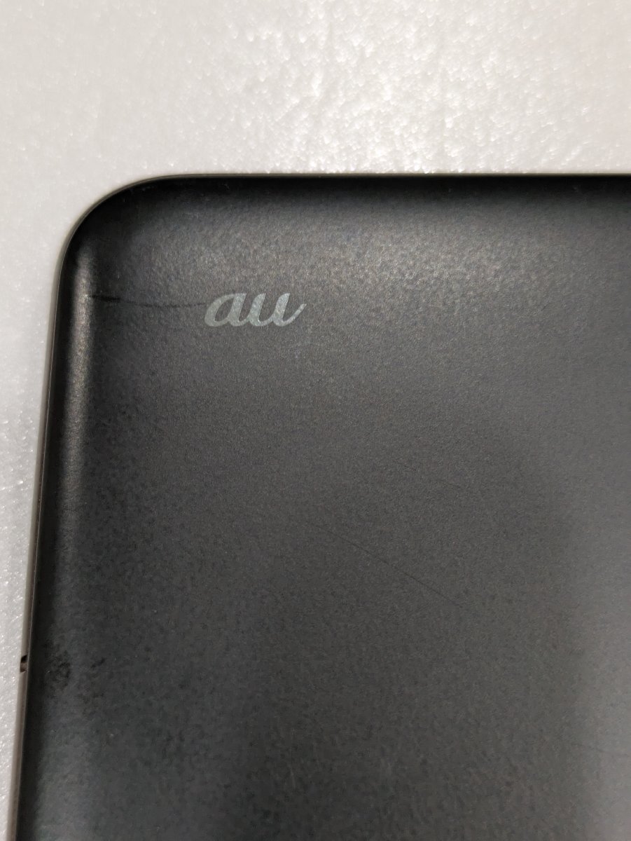 【76】1円～ au Quatab QZ8 部品取り 返品不可 タブレット 稼働未確認 現状品 ジャンク品_画像4