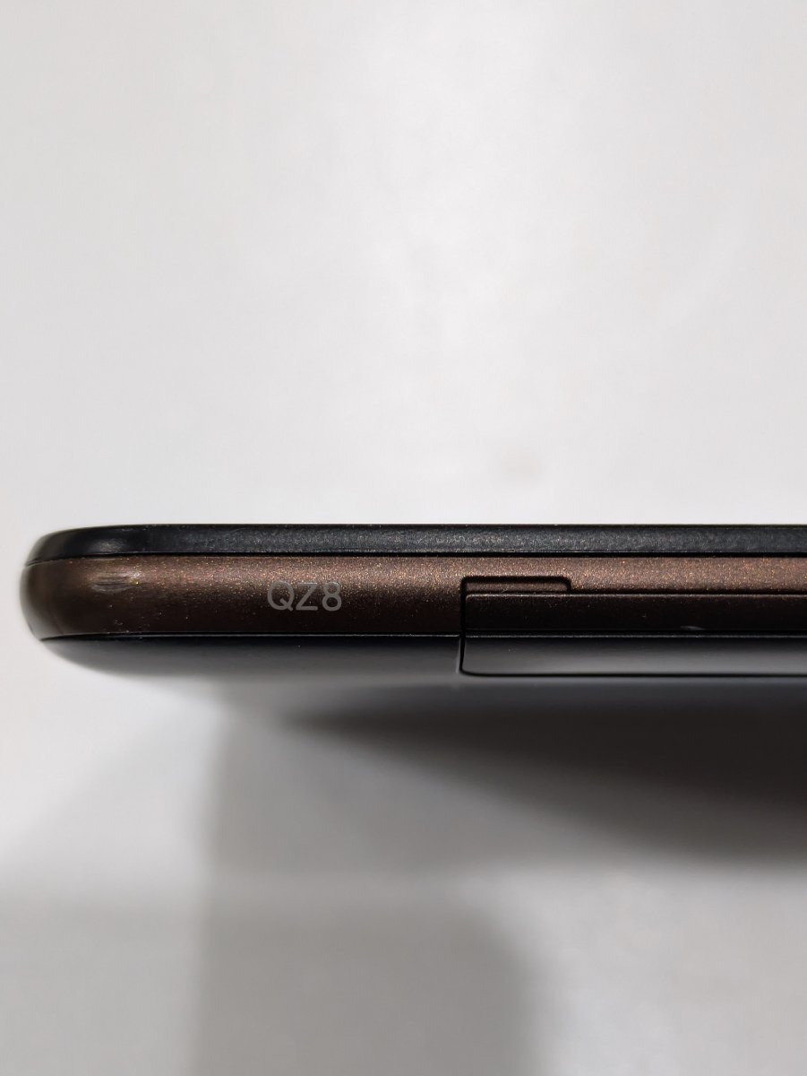 【76】1円～ au Quatab QZ8 部品取り 返品不可 タブレット 稼働未確認 現状品 ジャンク品_画像6