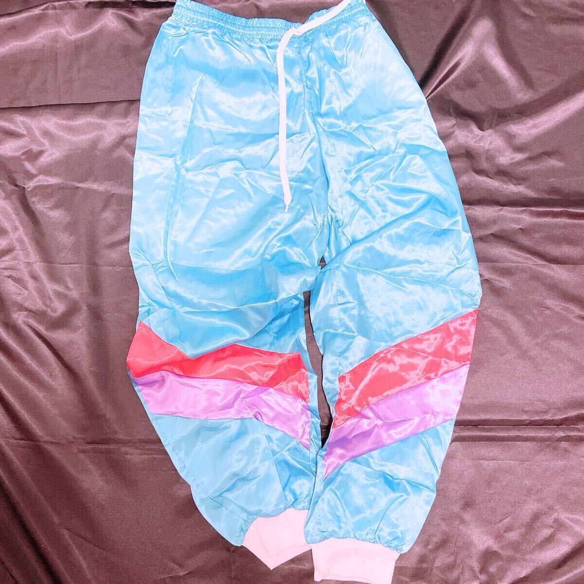 セットアップ ジャージ 上下セット 80年代 Lサイズ サテン 光沢 ナイロン ナイロンジャケット ヴィンテージ_画像3