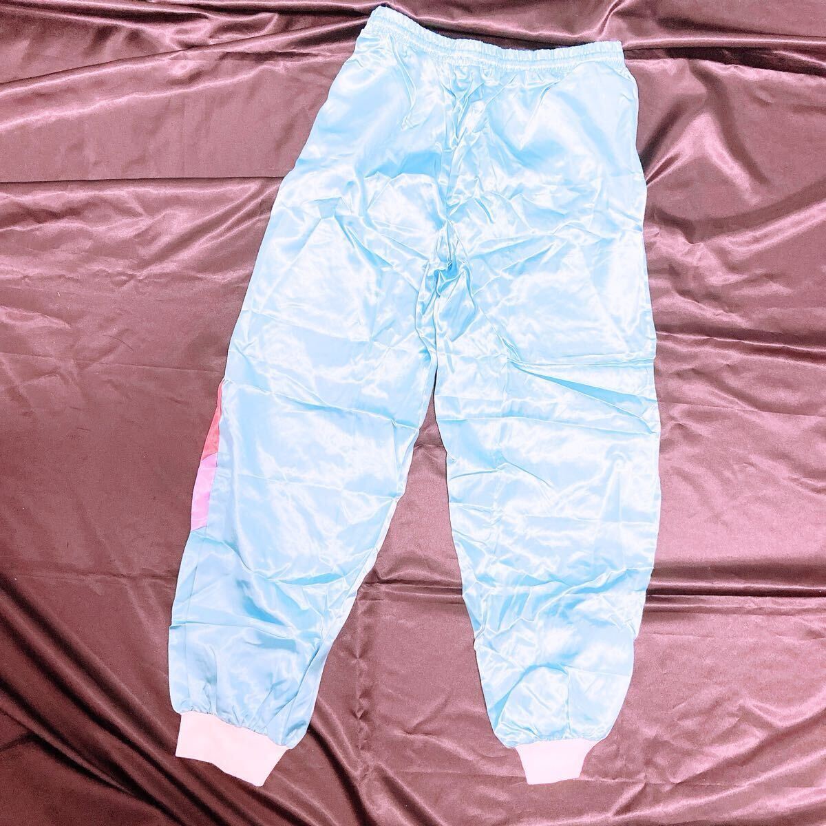 セットアップ ジャージ 上下セット 80年代 Lサイズ サテン 光沢 ナイロン ナイロンジャケット ヴィンテージ_画像4