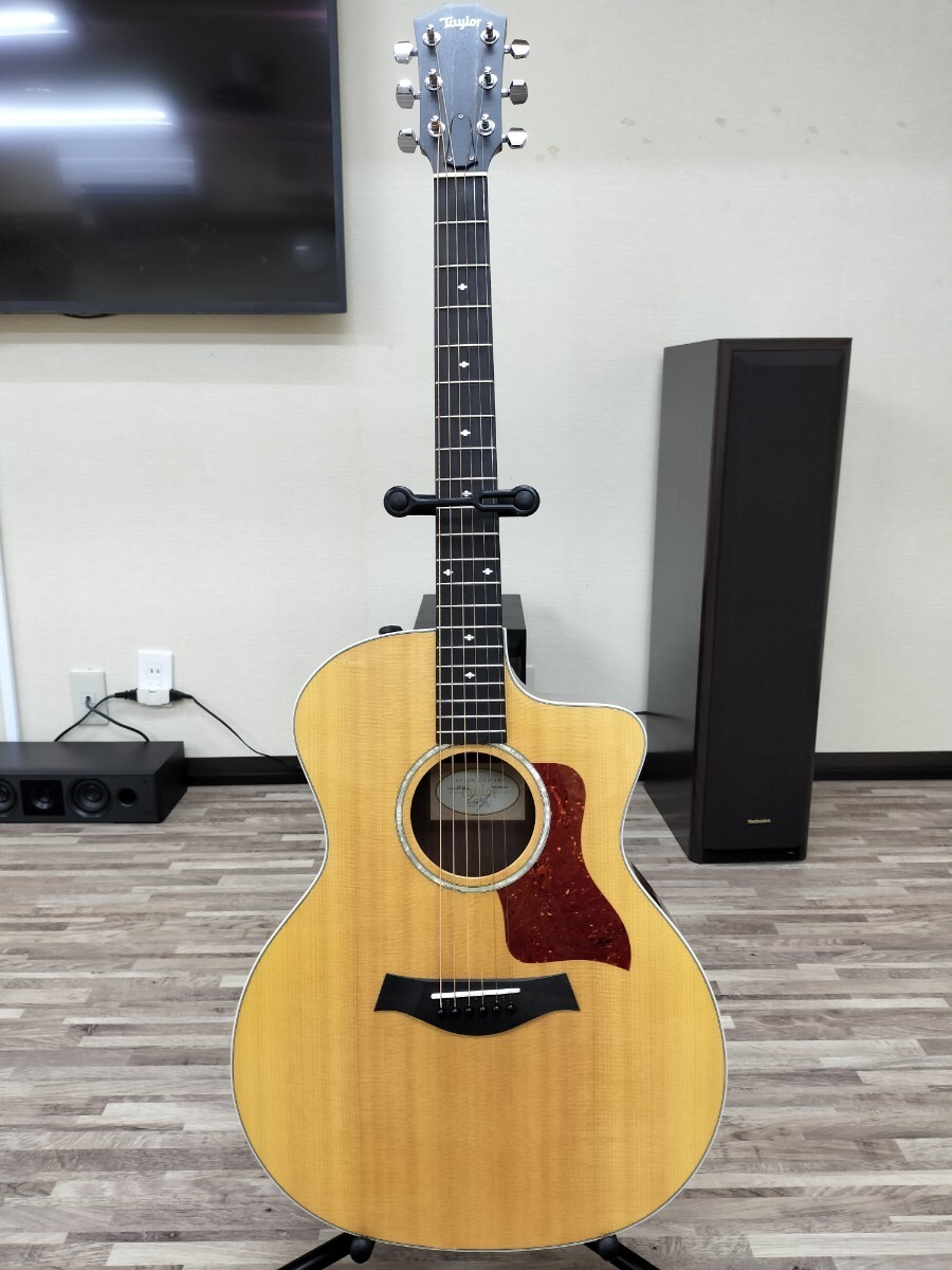 Taylor GUITAR 214ce-CF DLX