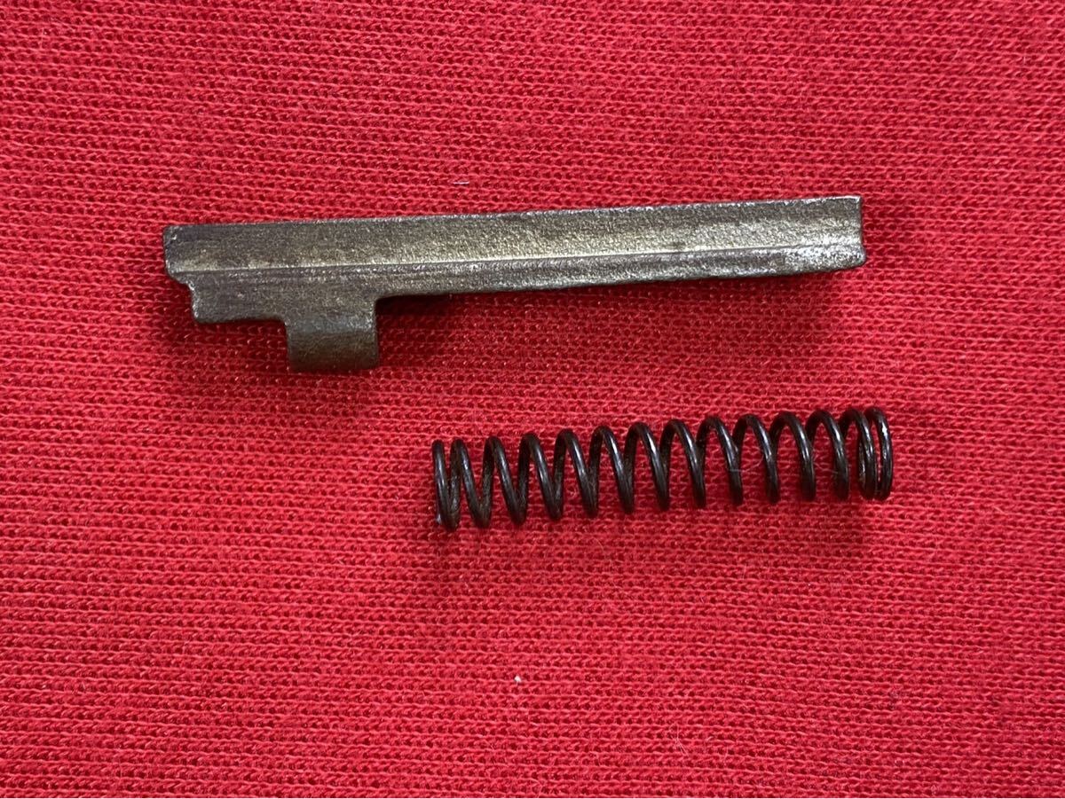 ♪♪MGC ルガー P08 モデルガンパーツ R♪♪_画像2