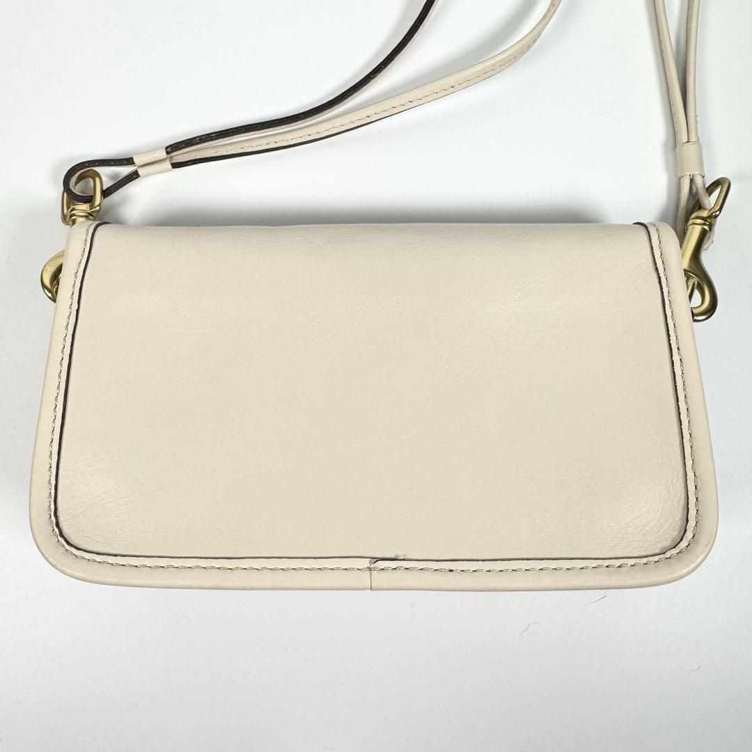 美品 コーチ ショルダーバッグ ターンロック レザー アイボリー ホワイト COACH オールド 復刻 本革 レディース ポーチ パーティバッグ_画像4