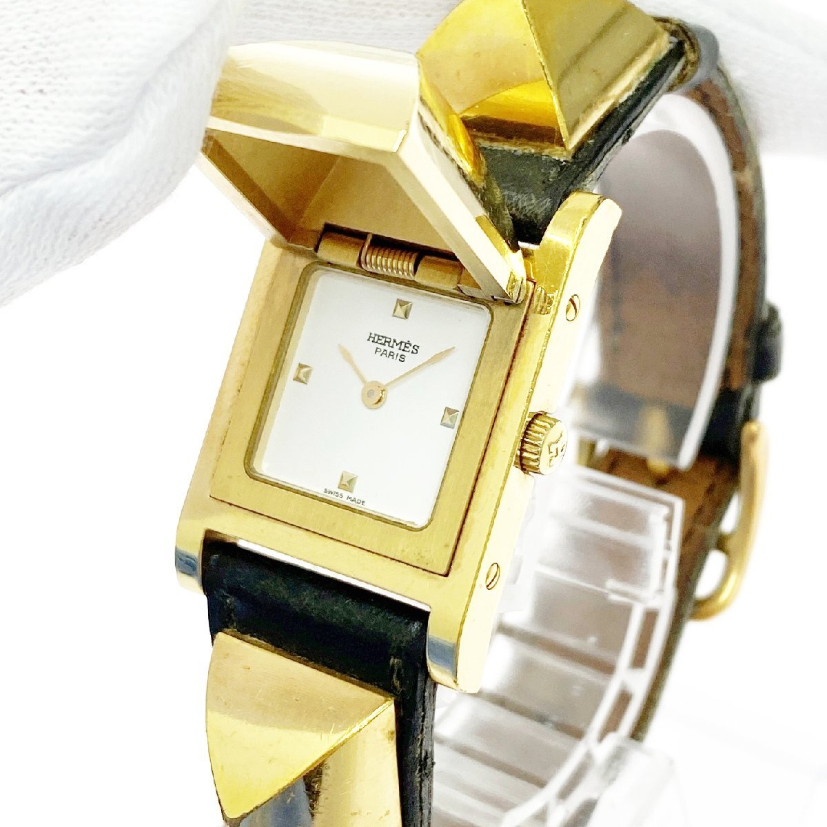 【1円スタート】【訳あり品】HERMES エルメス ME1.201 メドール GP×SS ホワイト文字盤 クオーツ レディース腕時計 A909135_画像1