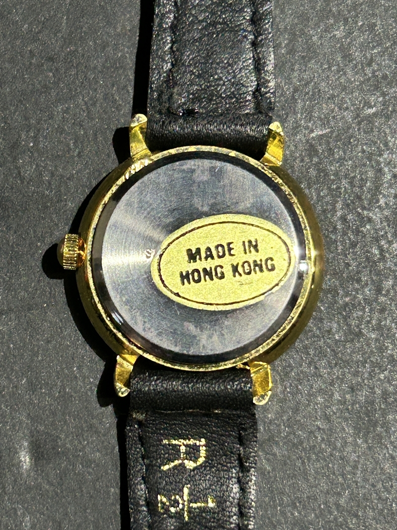 * collector стоит посмотреть Hong Kong производства наручные часы женский женщина кварц модные аксессуары коллекция Zr354