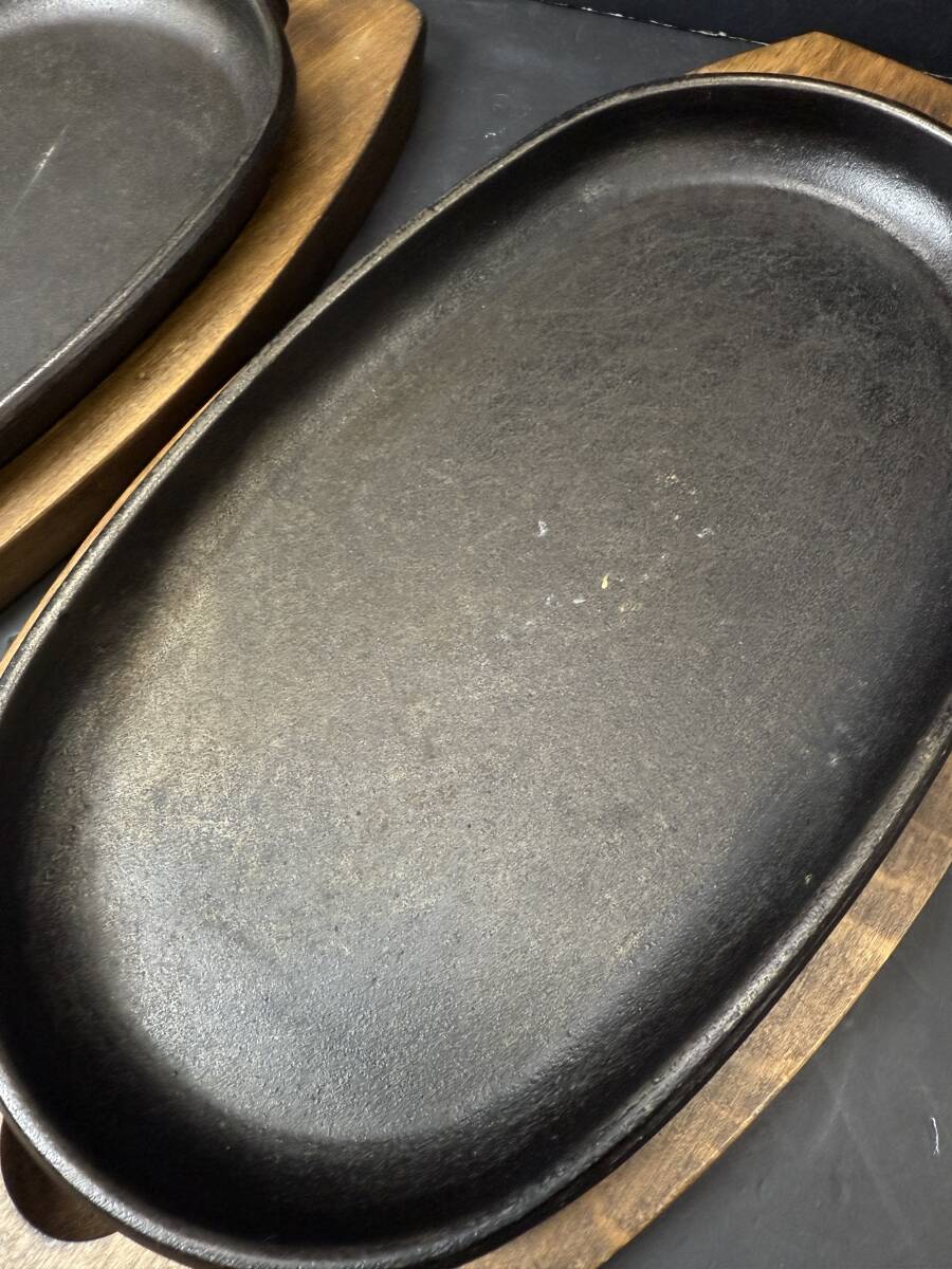 ★格安出品 南部 盛栄堂 ステーキ皿 3枚セット 小判型 鉄板 お皿 金属工芸 アウトドア キャンプ 鉄板焼き Se25_画像2