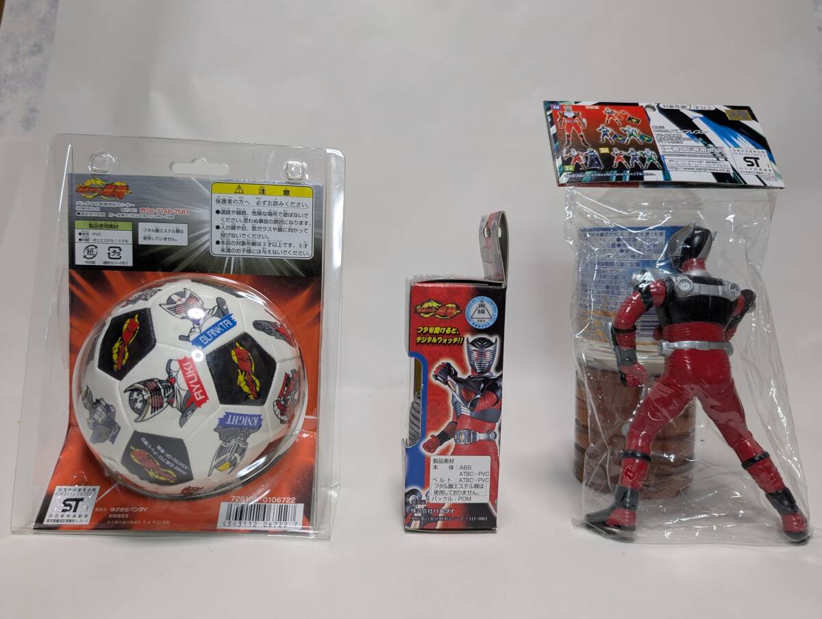 仮面ライダー 龍騎 サッカーボール ブランク体 フワフワキャラボール 腕時計 デジタルウォッチ ソフビ プライズ バンプレスト 石森プロ _画像2