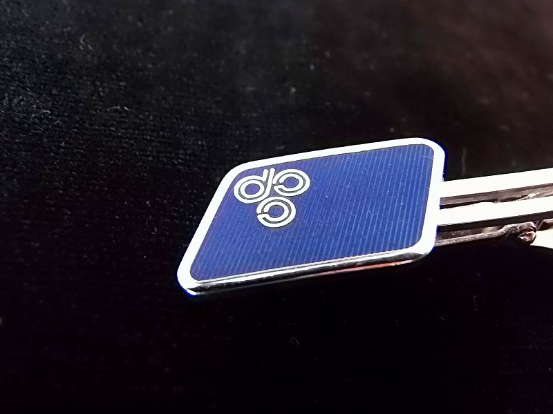 古い タイ留め（タイクリップ）◆企業のマーク入りですが会社名不明■長さ55㎜/重さ10g ■亡父が持っていたもの ★擦れ・小疵 ■送料￥140_画像3