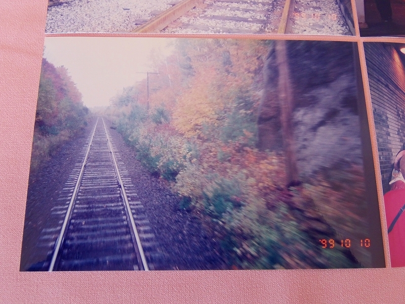 素人写真 4枚(82×117㎜/4枚で11g)◎カナダ/ハンツビル→トロント鉄道乗車時撮影 ■’99/10カナダ旅行で撮影 ★概ねきれい ■送料¥110~_画像2