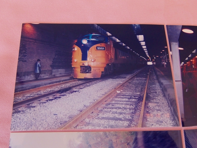 素人写真 4枚(82×117㎜/4枚で11g)◎カナダ/ハンツビル→トロント鉄道乗車時撮影 ■’99/10カナダ旅行で撮影 ★概ねきれい ■送料¥110~_画像4