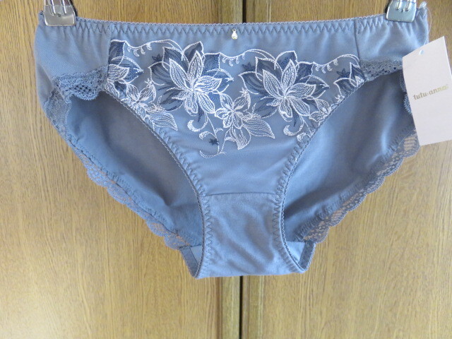 【新品】 tutu anna花柄綿入りショーツ　M　灰系_画像1