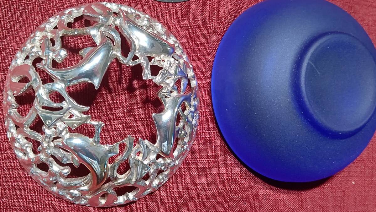 1013-6 フランス製 クリストフル Christofle シルバーコーティング キャンドルホルダー イルカモチーフ ろうそく付き 箱上蓋のみ下部欠品_画像7