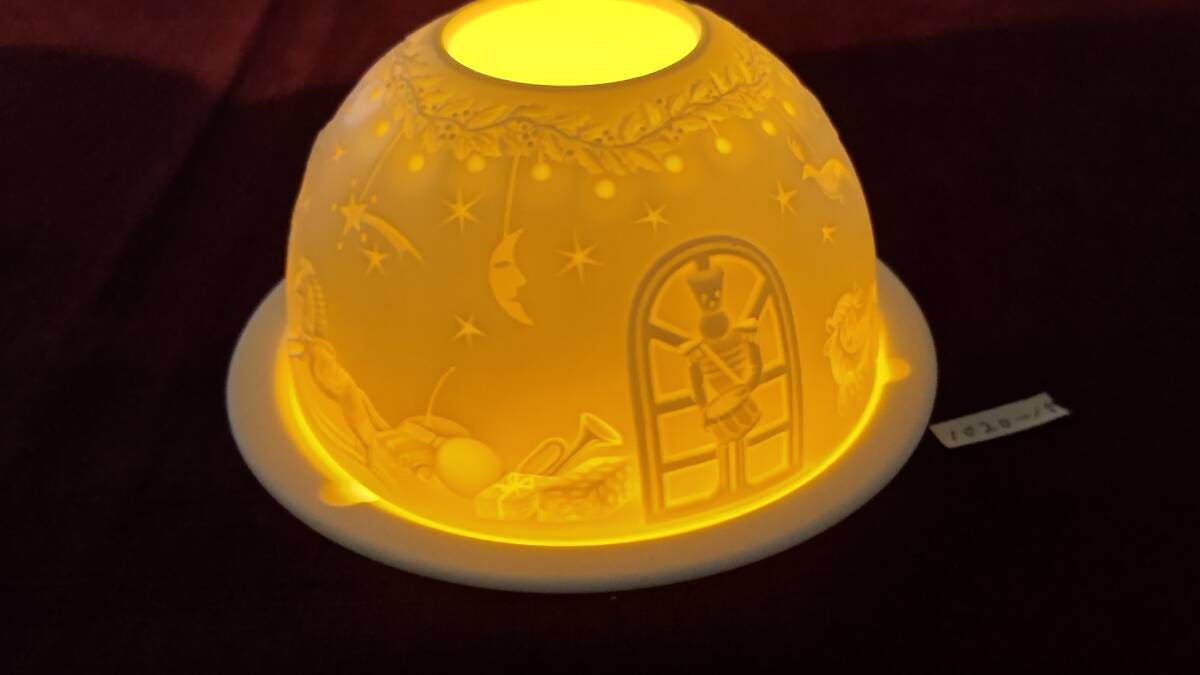 1020-15 フランス リモージュ ベルナルド リトファニー キャンドルホルダー クリスマスモチーフ もみの木、暖炉、オモチャ_画像2