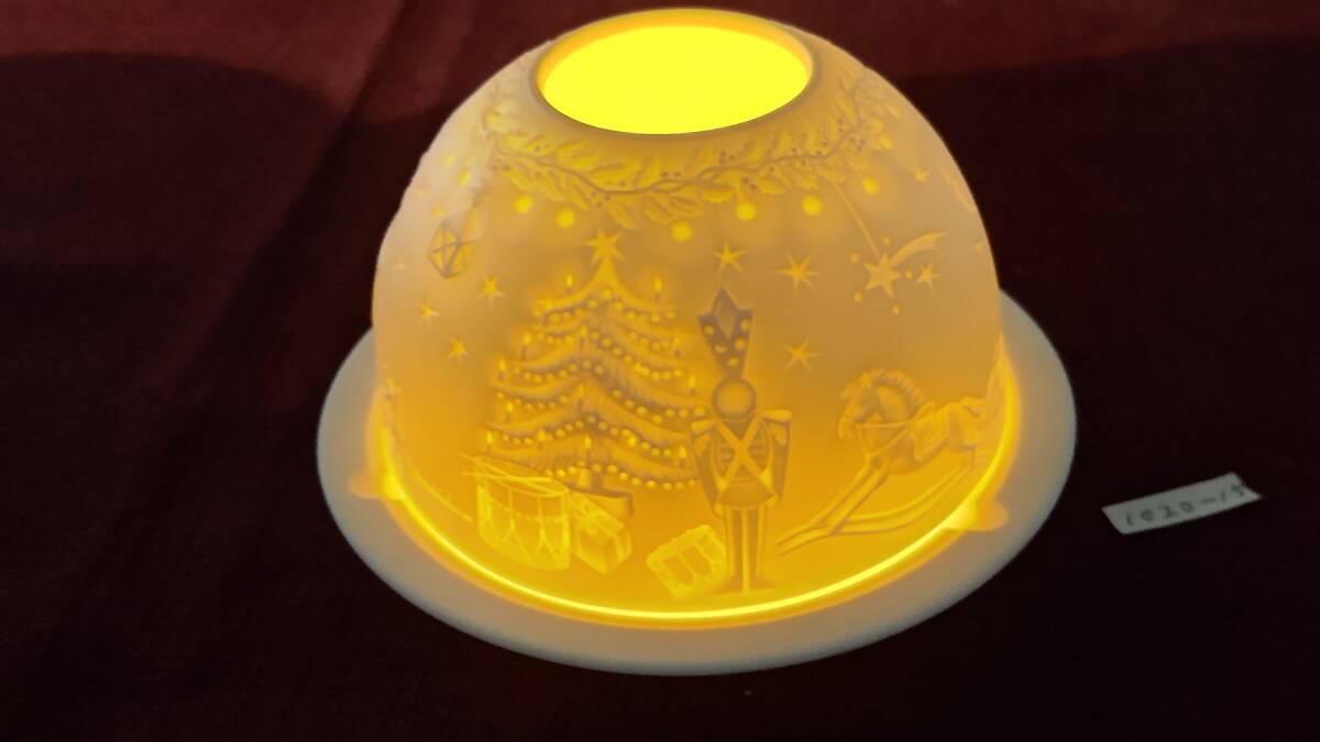 1020-15 フランス リモージュ ベルナルド リトファニー キャンドルホルダー クリスマスモチーフ もみの木、暖炉、オモチャ_画像1