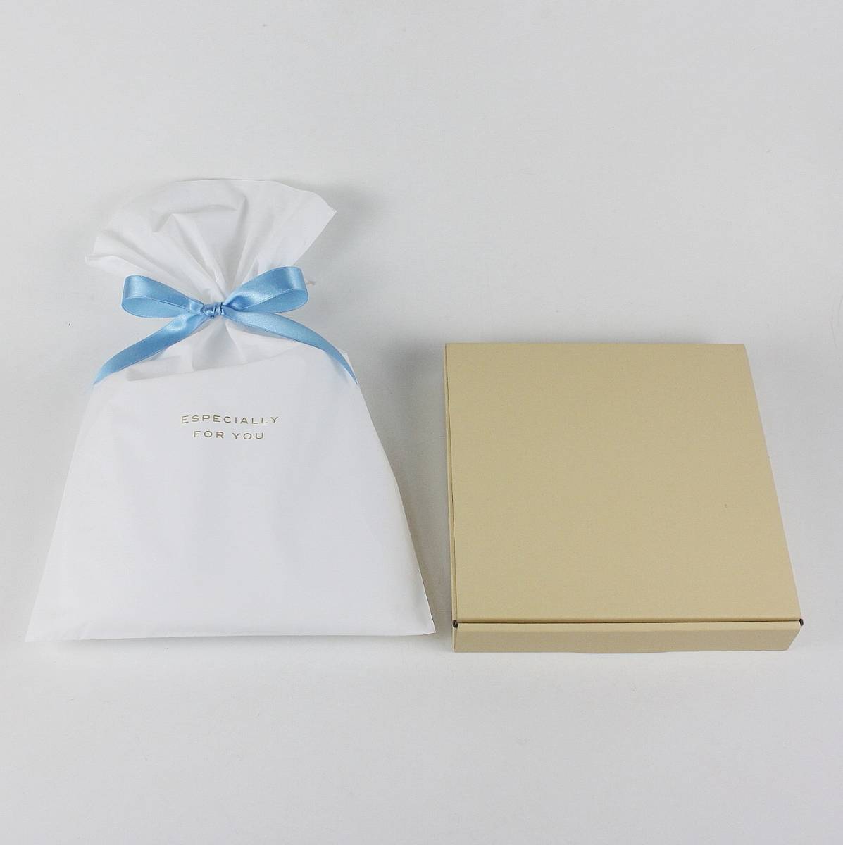 1975年 ロイヤルコペンハーゲン アニバーサリープレート 「1775-1975 ロイヤルコペンハーゲン 200周年記念」 北欧 デンマーク wwww8_画像2