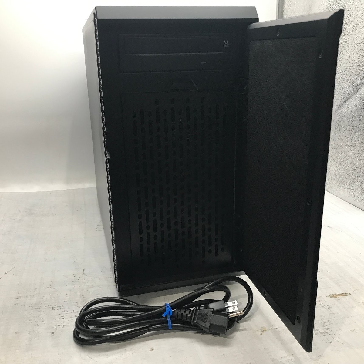 Sycom BTOゲーミングPC Core i7 9700K 3.60GHz/16 GB/500 GB(NVMe) 〔1010D07〕_画像10