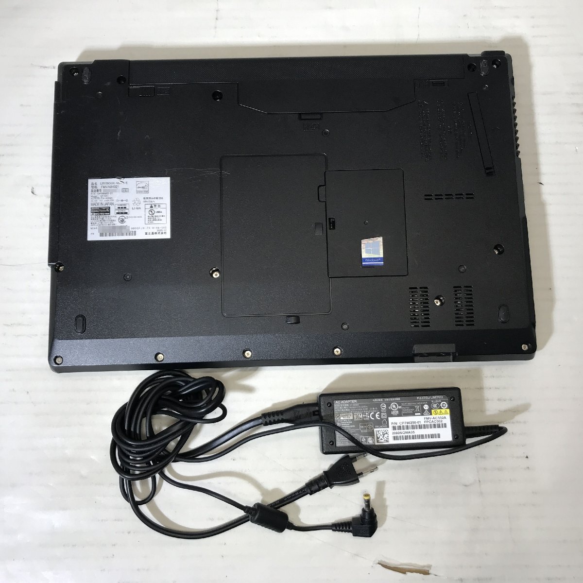 FUJITSU CLIENT COMPUTING LIMITED LIFEBOOK A5510/E Core i5 10310U 1.70GHz/8 GB/256 GB(SSD) 〔A0327〕_画像10