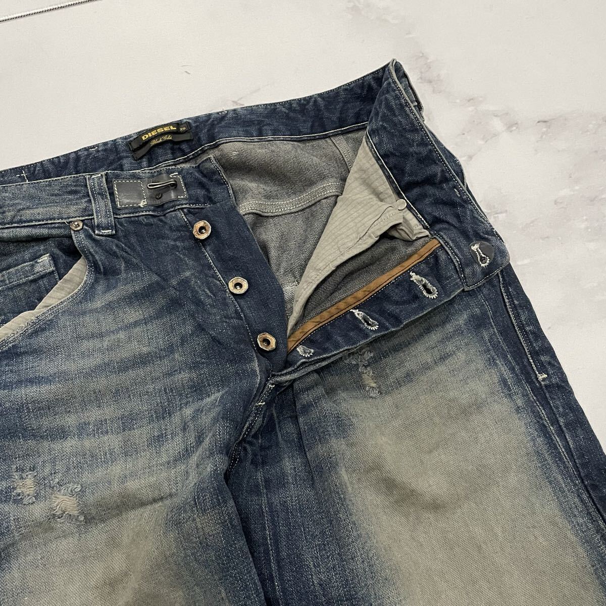 AG ○ 最高級ライン 'イタリア製' DIESEL BLACK GOLD ディーゼルブラックゴールド ビンテージ加工 デニムパンツ ジーンズ 29 ボトムス_画像5