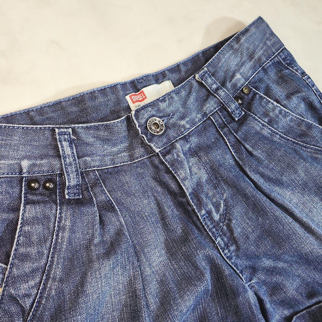 DIESEL タック入り デニム ショートパンツ 68131_画像3