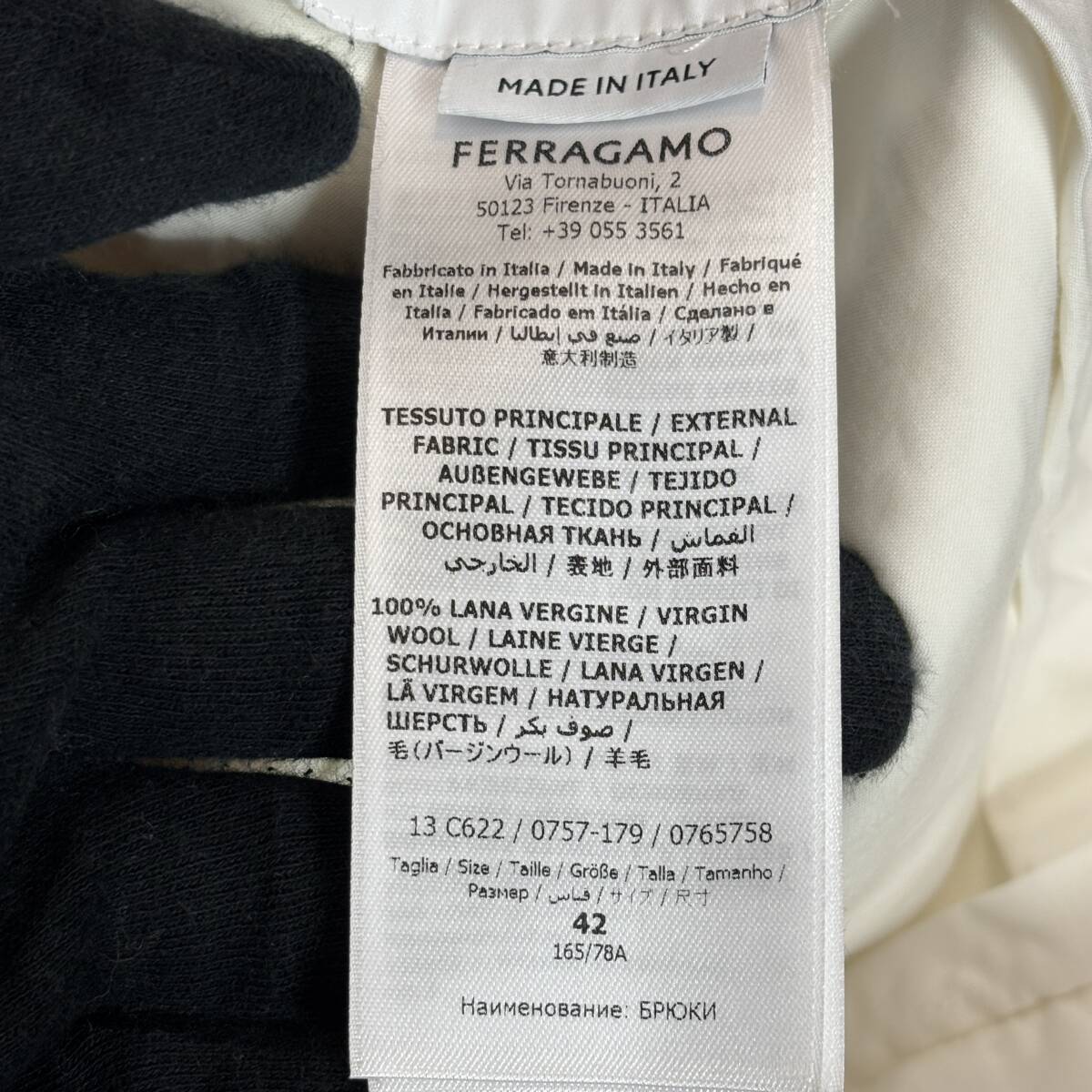 [ не использовался товар ][ справка обычная цена 115,500 иен ] Ferragamo tuck flair шорты #42 tuck брюки flare pants шорты блузон FERRAGAMO
