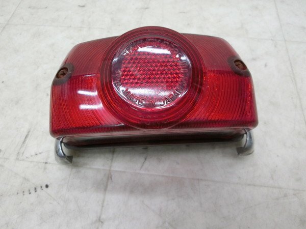 HZ4408 Giorno / GIORNO SN50T задний фонарь AF24-1806 HZ4408 Giorno / GIORNO SN50T задний фонарь AF24-1806