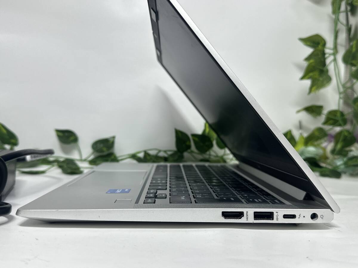 【バッテリー良好】HP EliteBook 630 G10[13世代/Core i5-1335U 1.3GHz/RAM:8GB/SSD:256GB/13.3インチ]Win 11 office 動作品_画像3