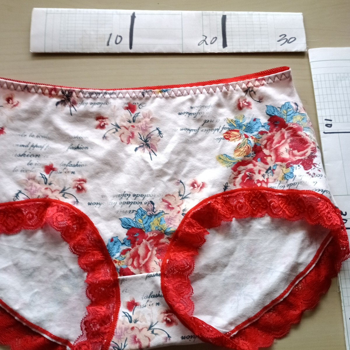 柔らかショーツ 　L記載ありますが大きいです　部屋着にお使い下さい_画像7