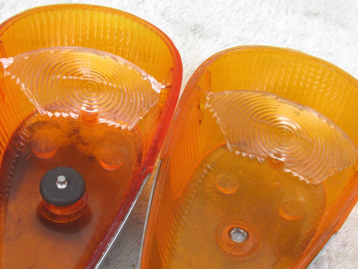 VW VOLKSWAGEN　空冷 フォルクスワーゲン ビートル タイプ1　フロントウインカーレンズ ハウジングカバー セット　HELLA Germany製 ペア_画像7
