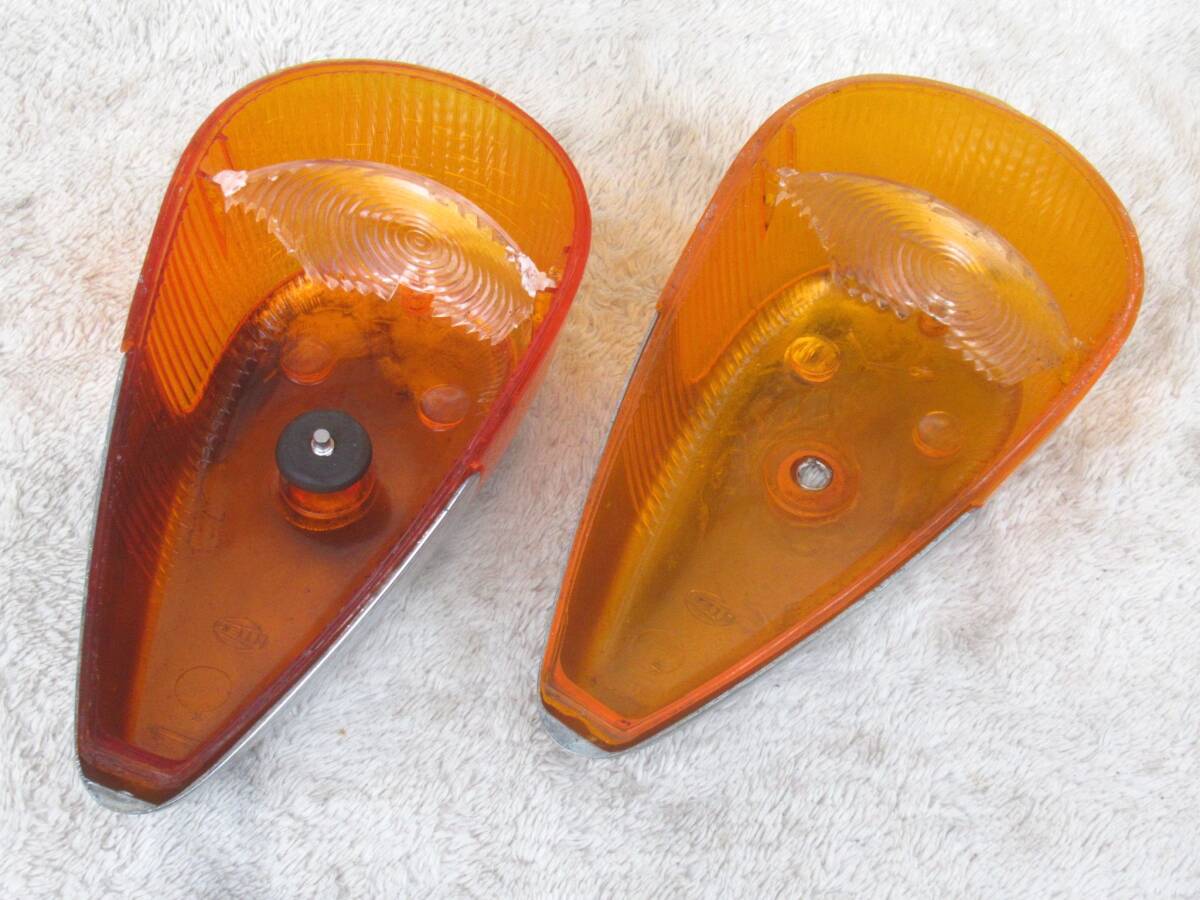 VW VOLKSWAGEN　空冷 フォルクスワーゲン ビートル タイプ1　フロントウインカーレンズ ハウジングカバー セット　HELLA Germany製 ペア_画像4