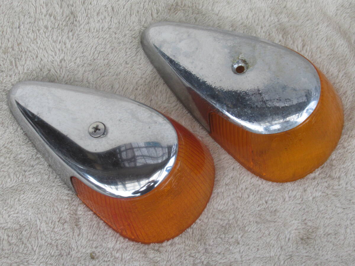 VW VOLKSWAGEN　空冷 フォルクスワーゲン ビートル タイプ1　フロントウインカーレンズ ハウジングカバー セット　HELLA Germany製 ペア_画像3