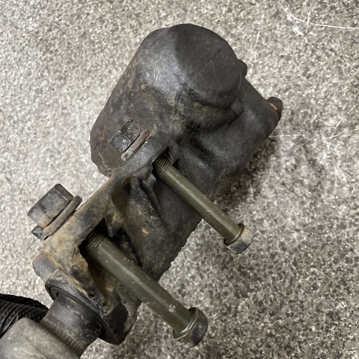 ジャンク　ジムニー JB23 5型 ステアリングギアボックス_画像6