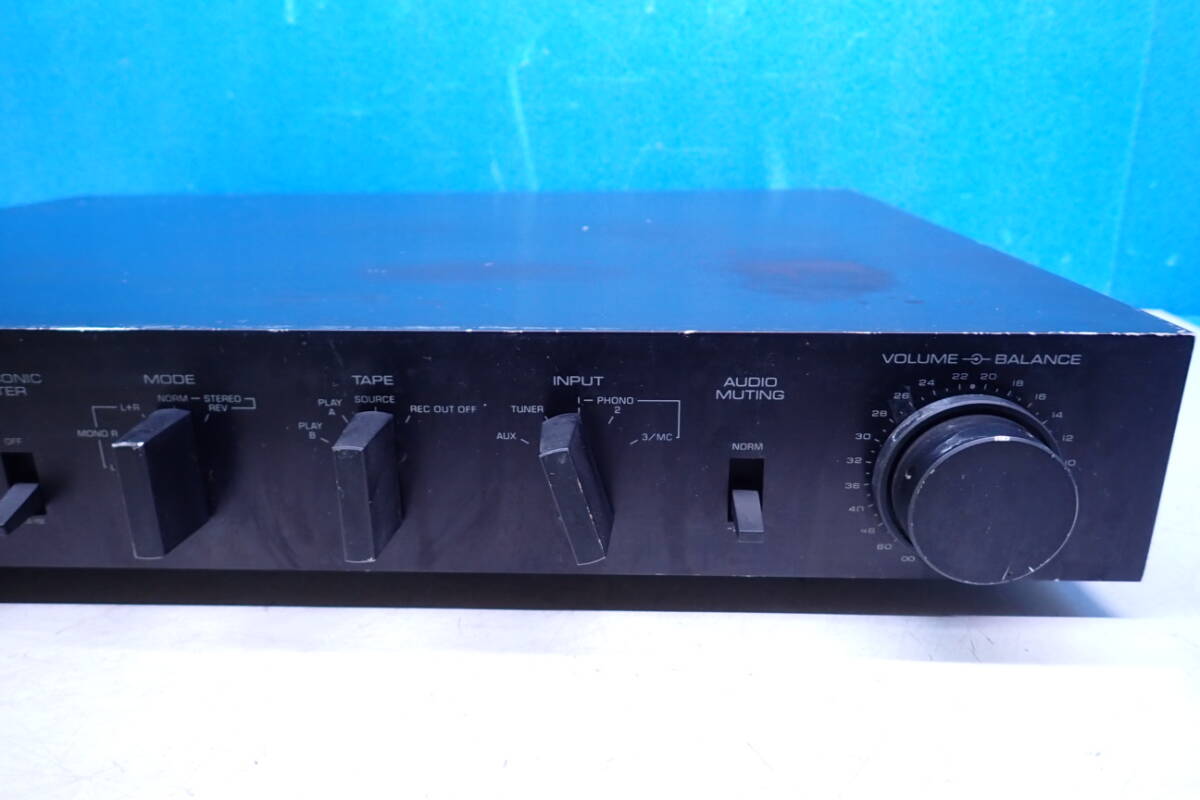 D925#YAMAHA ヤマハ C-2 プリアンプ オーディオ機器 現状品_画像4