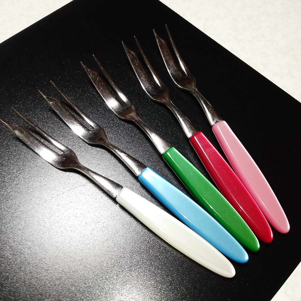 昭和レトロ カラフル レトロポップ ヒメフォーク フルーツフォーク デザートフォーク シュガースプーン 8本セット ※代行業者お断り　_画像2