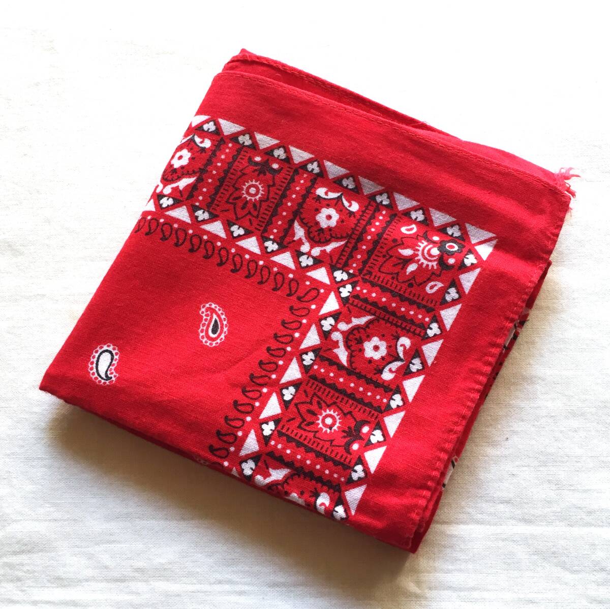 ◆ビンテージ バンダナ ペイズリー柄 赤 ロカビリー_画像1