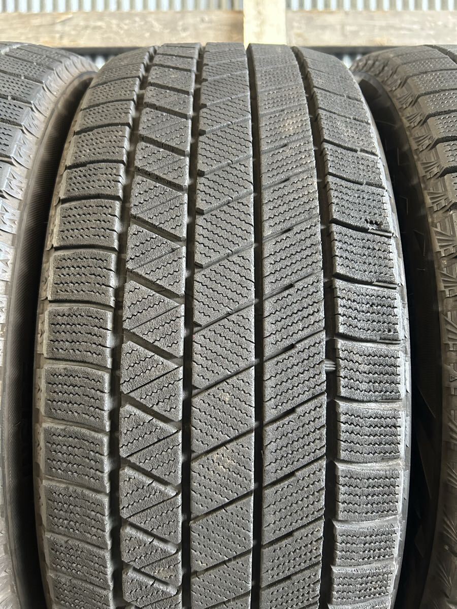 225/45R18 BRIDGESTONE BLIZZAK VRX3 4 шт. комплект 2021 год производства