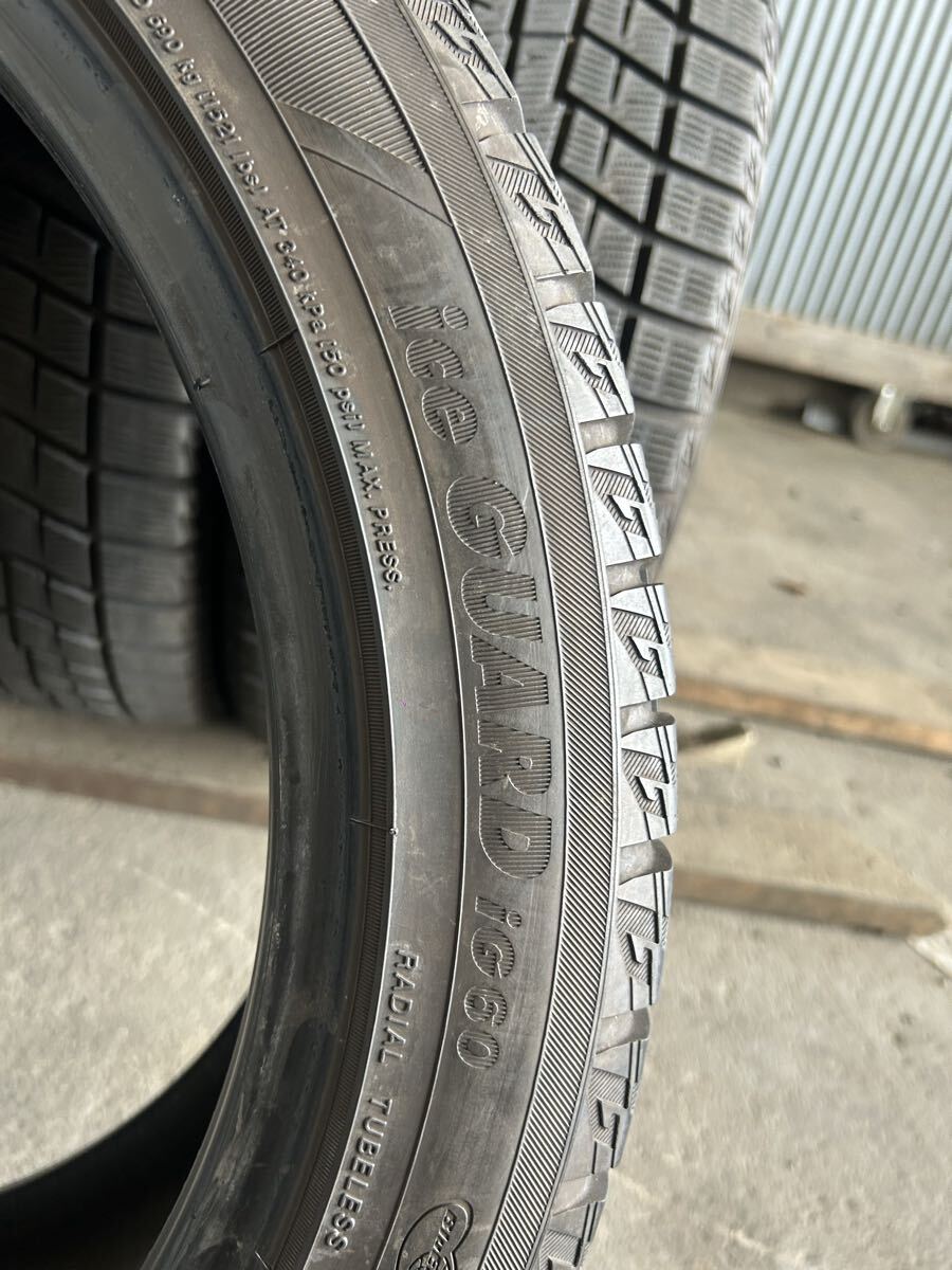 225/45R18 Yokohama iceGUARD iG60 4 шт. комплект 2019 год производства