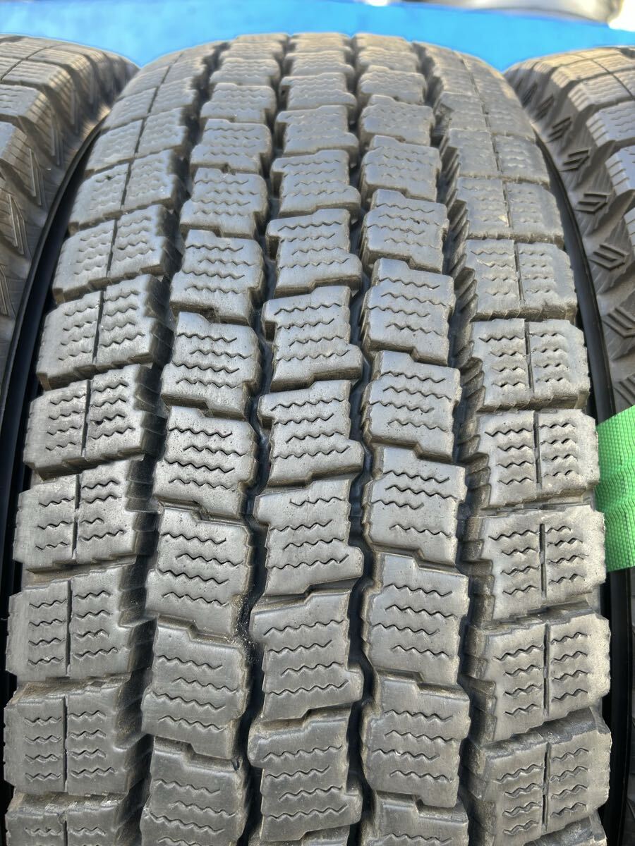 195/75R15 109/107L LT GOODYEAR ICE NAVI CARGO 4本セット　2022年製　(1d) バリバリ山_画像6
