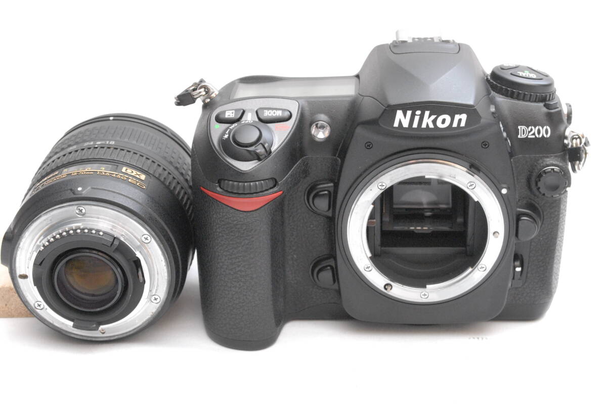 Nikon D200/Nikon DX 18-70mm ED (良品） 10-03-02_画像3