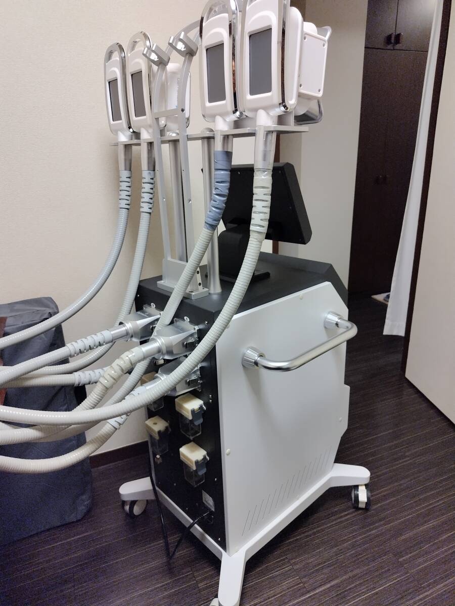 【部品取りに最適】業務用脂肪冷却/基盤故障/生産終了パーツ有り/引き取り限定_画像2